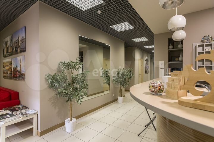 Продам помещение свободного назначения, 578 м²