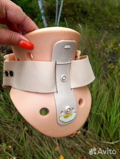 Воротник ортопедический