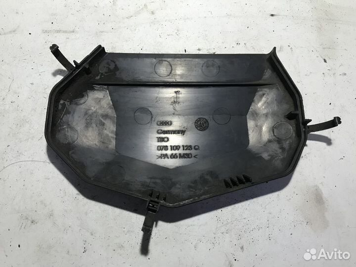 Кожух ремня грм правый Audi A6C5