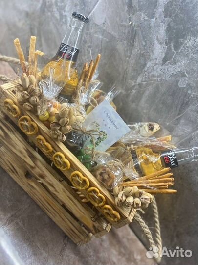 Корзина деревянная