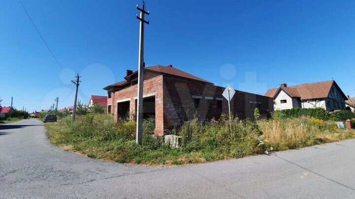 Дом 500 м² на участке 13 сот.