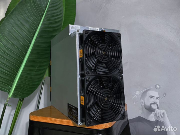 Antminer L7 9500M майнер новый