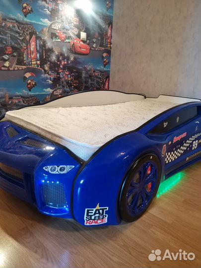 Детская кровать машинка с матрасом и подсветкой
