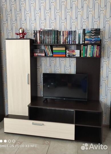 Стенка для телевизора