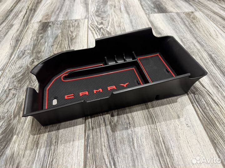 Подлокотник, лоток, органайзер Toyota Camry 70