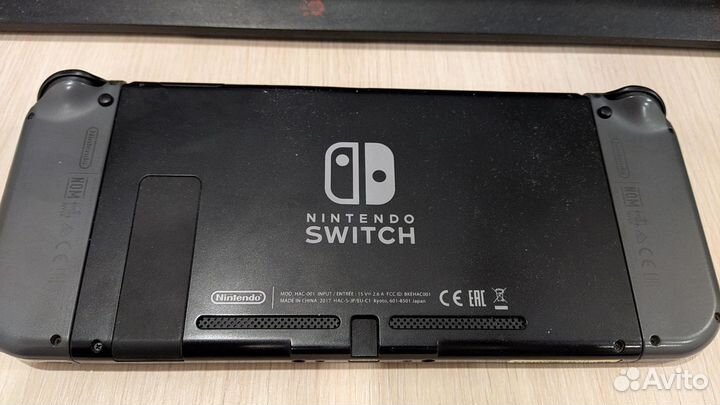 Игровая приставка Nintendo Switch