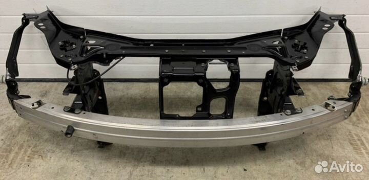 Телевизор мерседес cls w219 японии идеал