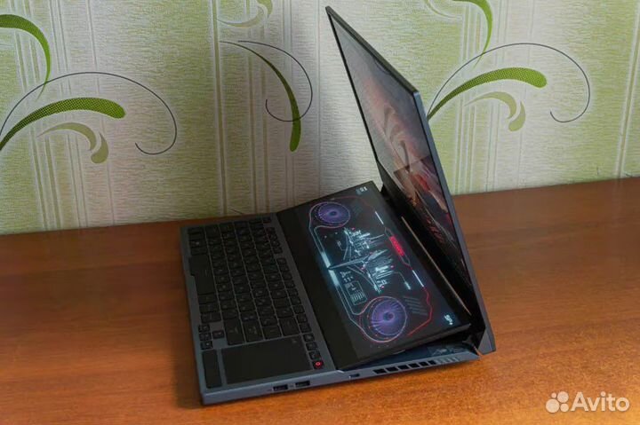 Asus ROG Zephyrus duo 15 (gx550lws)
