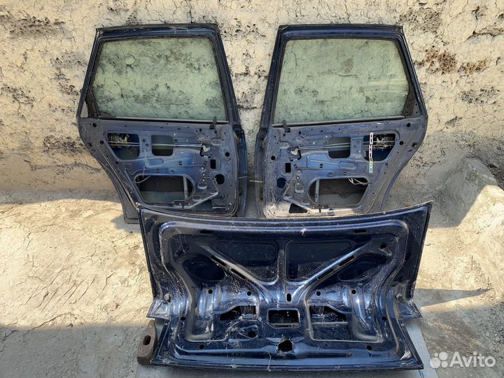 Запчасти на Опель Вектра А - Двери