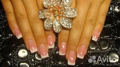 Наращивание ногтей и волос