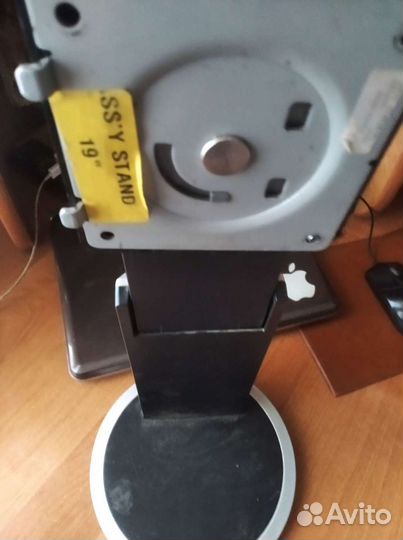 Кронштейн для монитора/телевизора Samsung