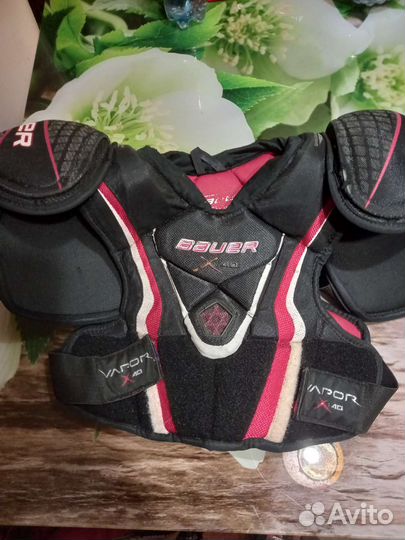 Нагрудник хоккейный bauer vapor