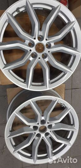 Оригинальные диски R19 на BMW Х5 G05
