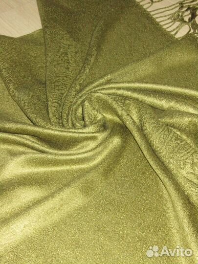 Палантин оливковый