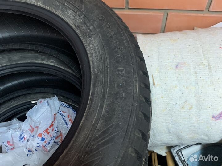 Nokian Tyres Nordman 8 225/60 R18 104T