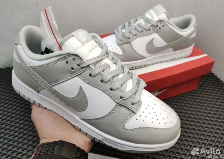 Кроссовки Nike dunk low