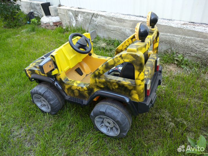 Детский электромобиль