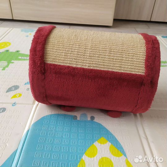 Домик для кошки с когтеточкой