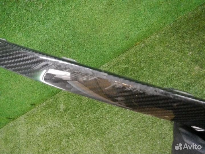 Накладка переднего бампера левая Porsche Taycan (2