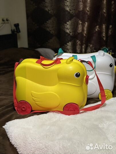 Детский чемодан каталка