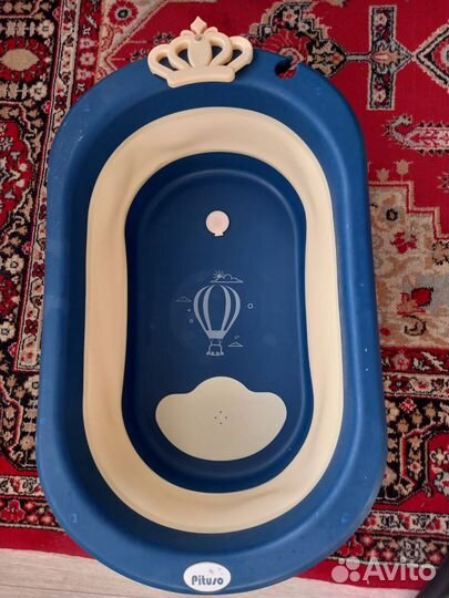 Ванночка для купания новорожденного