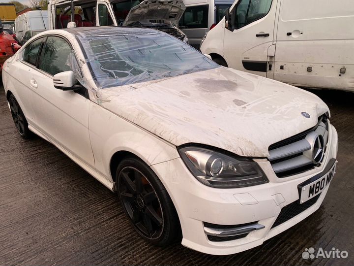 Разбор Mercedes W204 Coupe