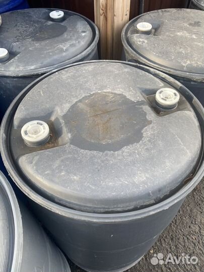 Продам 200л бочки