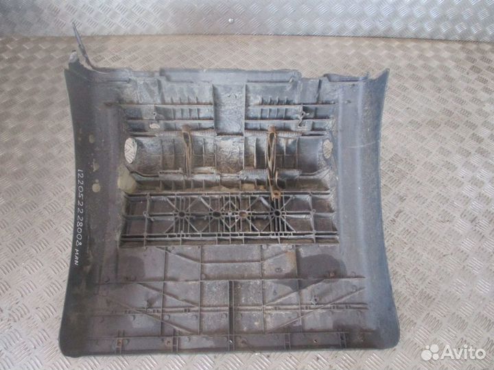 Крыло заднее задняя часть MAN 81664106644