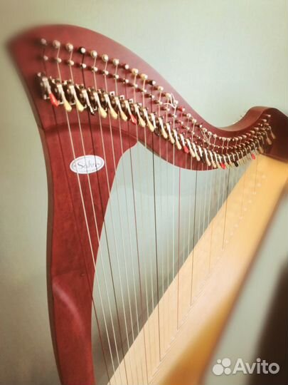 Аренда арфы 34 струны (ирландская, леверсная арфа)