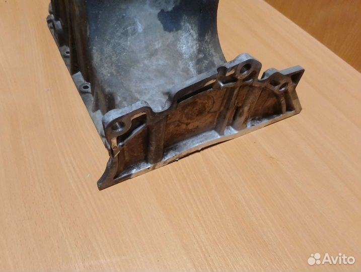 Поддон двигателя cruze 1.8