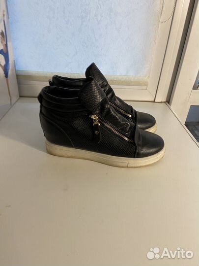 Ботинки женские 41 размер