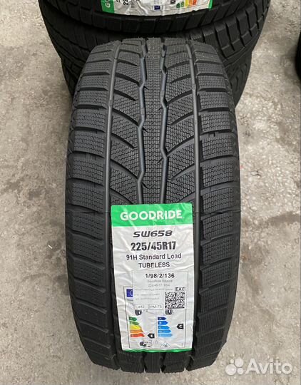 Goodride SW 658 225/45 R17 91H