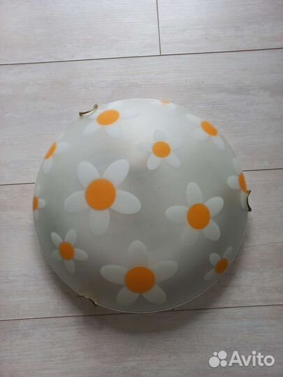 Лампа потолочная