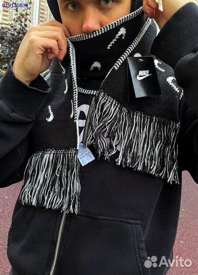 Шарф Nike Swoosh