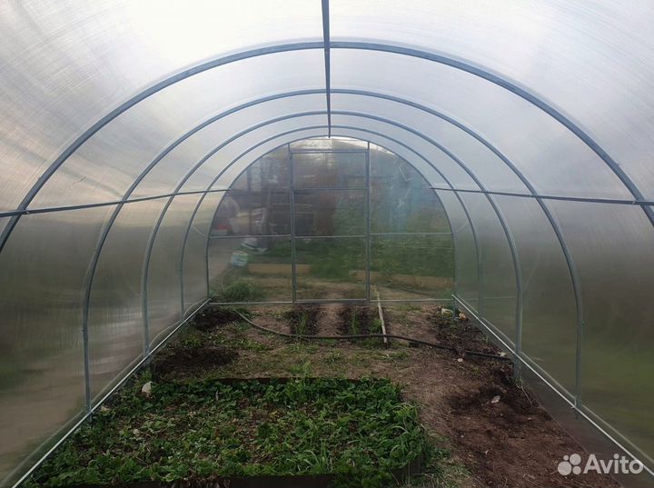 Теплица из поликарбоната