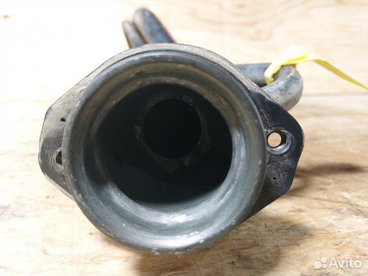 Горловина топливного бака mitsubishi airtrek