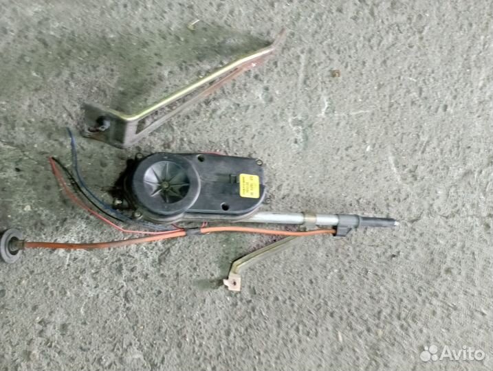 Антенна ford Explorer 3 1L2F19A018BD