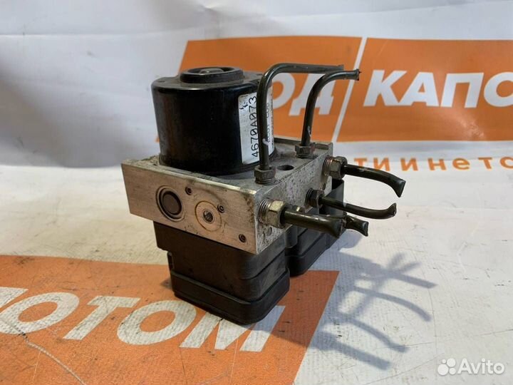 Блок ABS Mitsubishi Lancer 10 2009 4670A073