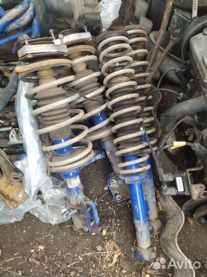 Стойки демфи