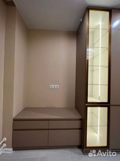 Шкаф в прихожую