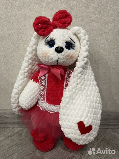 Вязаные игрушки зайка