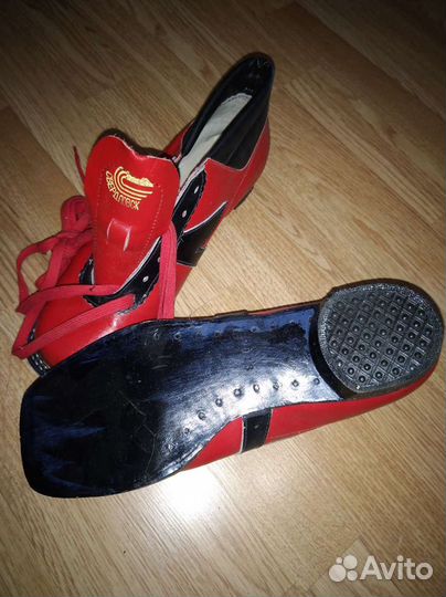 Лыжные ботинки СССР размер 42