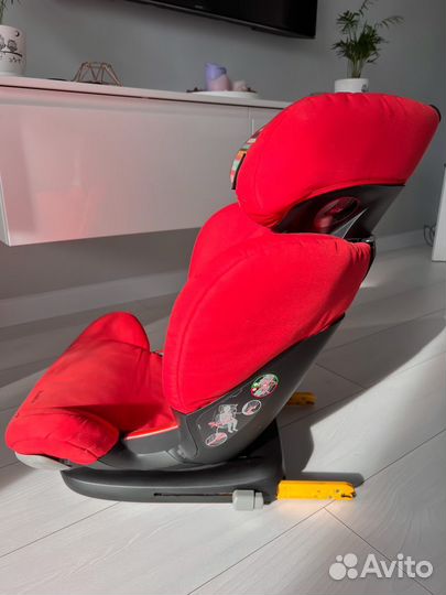 Автокресло Maxi-Cosi RodiFix