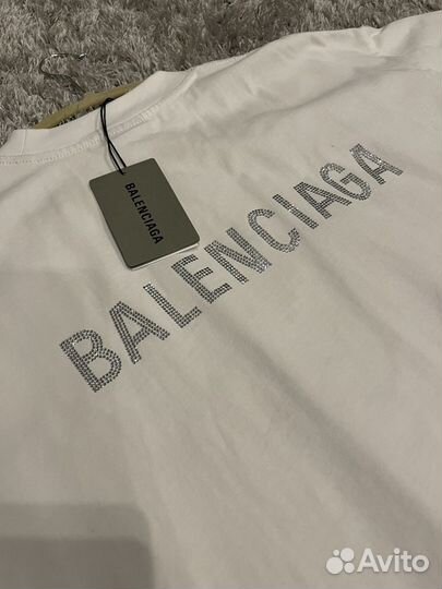 Футболка белая balenciaga камни