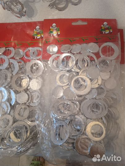 Новогоднее украшение - бусы