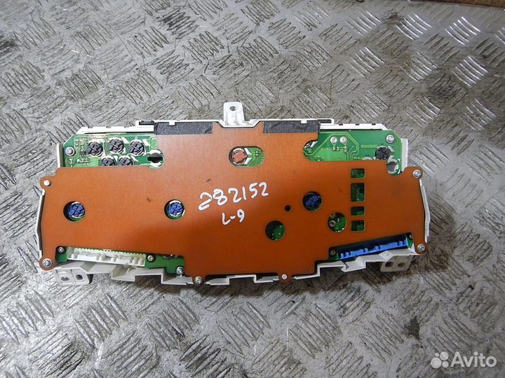 Панель приборов Mitsubishi Lancer/Lancer Evolution