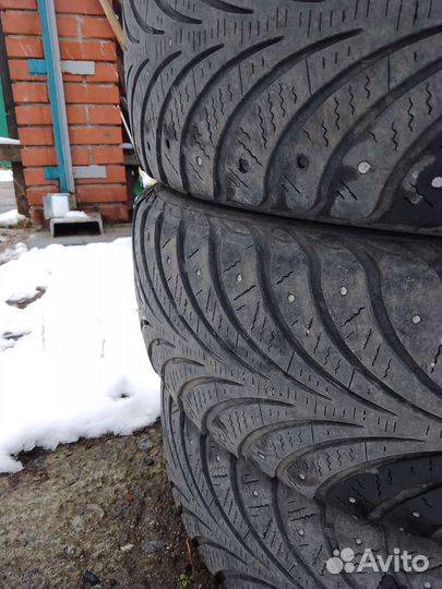 Sava Adapto HP 20.5/65 R15