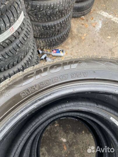 Kormoran Snow 215/50 R17 95V