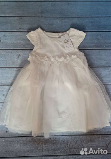 Платье для девочки 98 новое