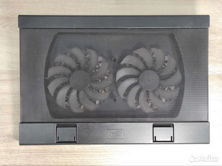 Подставка для ноутбука Deepcool wind PAL FS